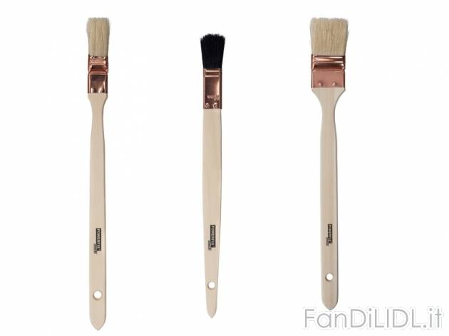 Set pennelli Powerfix, prezzo 3,99 &#8364; per Al set 
- A scelta fra diversi ...