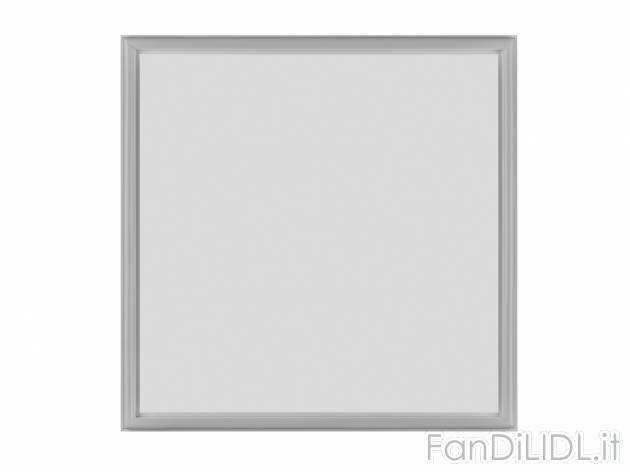 Pannello LED con telecomando Livarno Lux, prezzo 39.99 € 
- Luce e cornice commutabili ...
