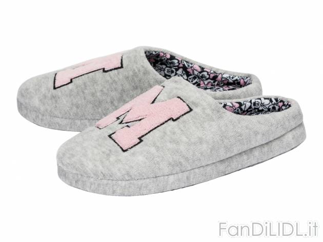 Pantofole per donna , prezzo 4.99 € 
Misure: 36-41 
- Con suola antiscivolo
Taglie ...