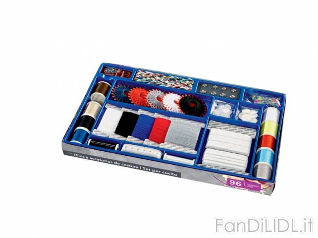 Set da cucito , prezzo 4,99 &#8364; per Al set 
- A scelta fra diversi set: ...