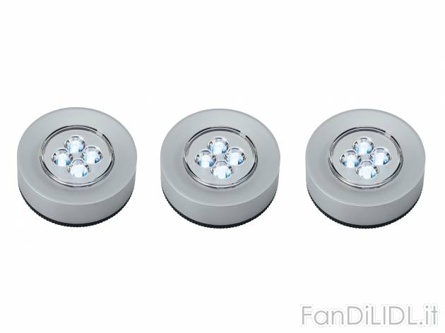 Punto luce LED Livarno Lux, prezzo 4.99 € 
3 pezzi 
- Con pad adesivi per il ...