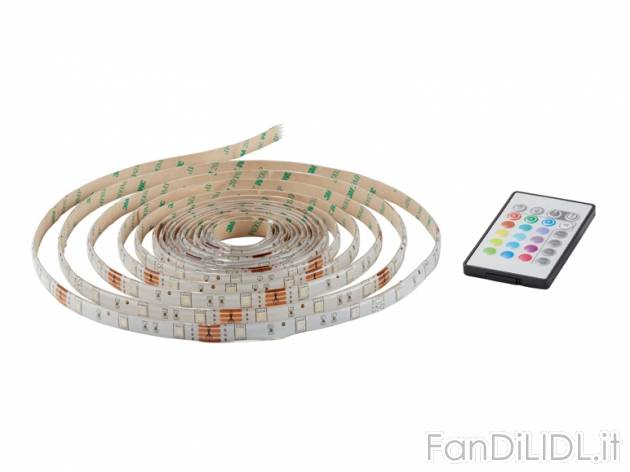 Striscia LED 5m con telecomando , prezzo 29,99 &#8364; per Alla confezione 
- ...