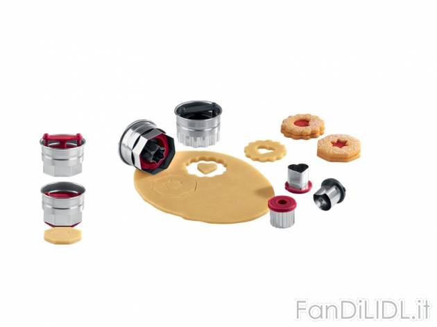 Stampi per biscotti Ernesto, prezzo 3,99 &#8364; per Alla confezione 
- A scelta ...