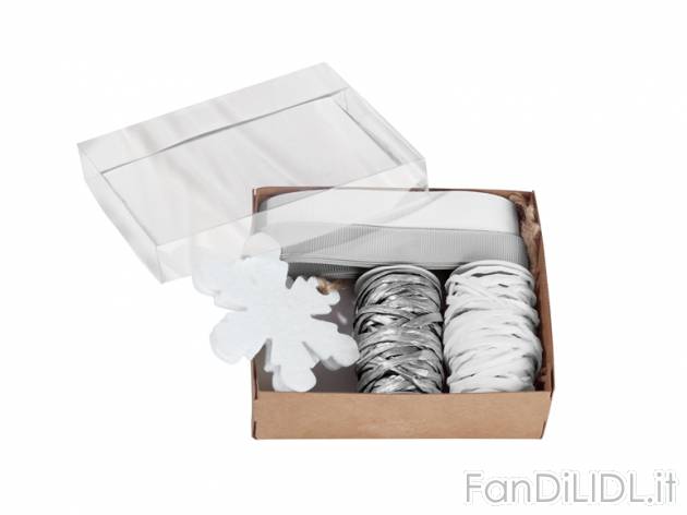 Set nastro per pacchi regalo Melinera, prezzo 1,99 &#8364; per Al set 
-      12 Pezzi