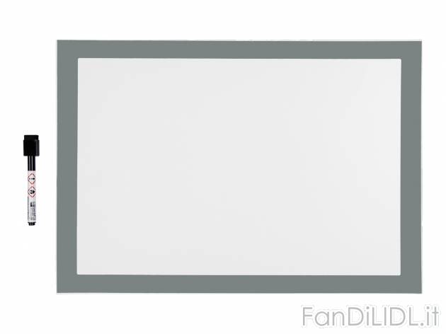 Lavagna autoadesiva United Office, prezzo 3.99 &#8364; 
- Pennarello con cancellino ...
