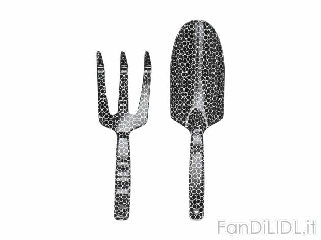 Set attrezzi da giardinaggio Florabest, prezzo 9.99 &#8364; 
- Paletta e rastrello
Caratteristiche
 ...
