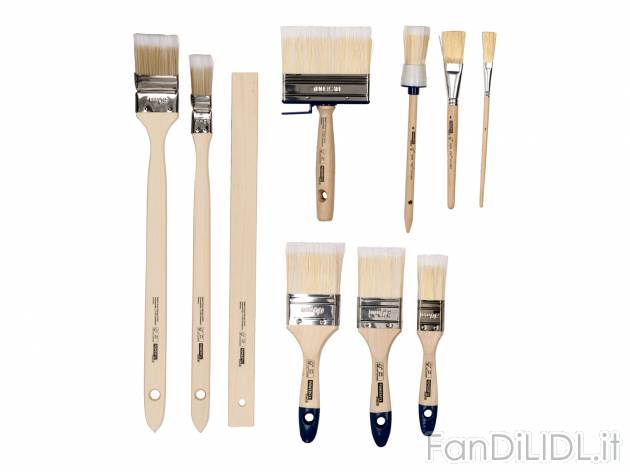 Set pennelli Powerfix, prezzo 9.99 &#8364; 
10 pezzi 
- Per legno, vernici contenenti ...