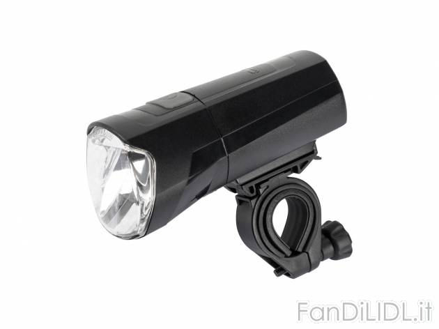 Set fari LED per bici Crivit, prezzo 8.99 &#8364; 
- Luce anteriore: faro con ...