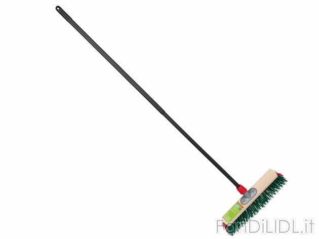 Scopa da esterni , prezzo 6.99 €  
-  Manico telescopico da 79 a 143 cm