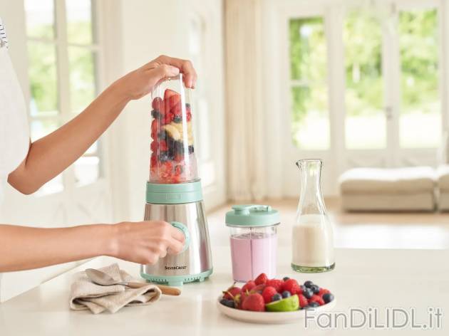 Frullatore per smoothie , prezzo 19.99 EUR 
Frullatore per smoothie 
- Per preparare ...