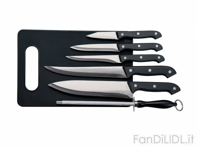 Set coltelli Ernesto, prezzo 7,99 &#8364; per Al set 
- Lame in acciaio inox ...