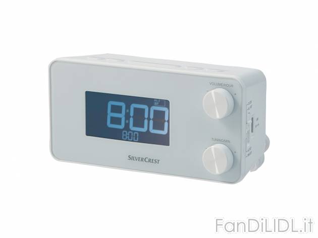 Radiosveglia Silvercrest, prezzo 14.99 € 
- Con porta USB laterale
- Ricevitore ...