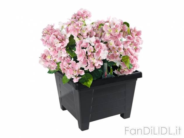 Fioriera quadrata con irrigatore Florabest, prezzo 4,99 &#8364; per Alla confezione ...