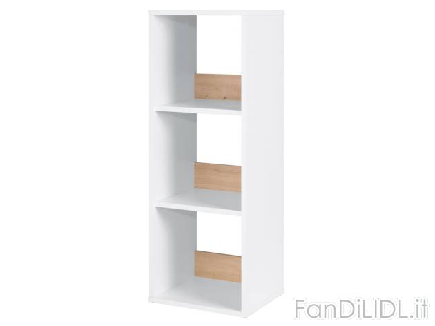Scaffale con 3 ripiani , prezzo 29,99 EUR 
Scaffale con 3 ripiani 
- Con pannelli ...