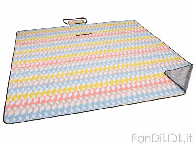 Coperta per pic-nic , prezzo 9,99 &#8364; per Alla confezione 
- Lato inferiore ...