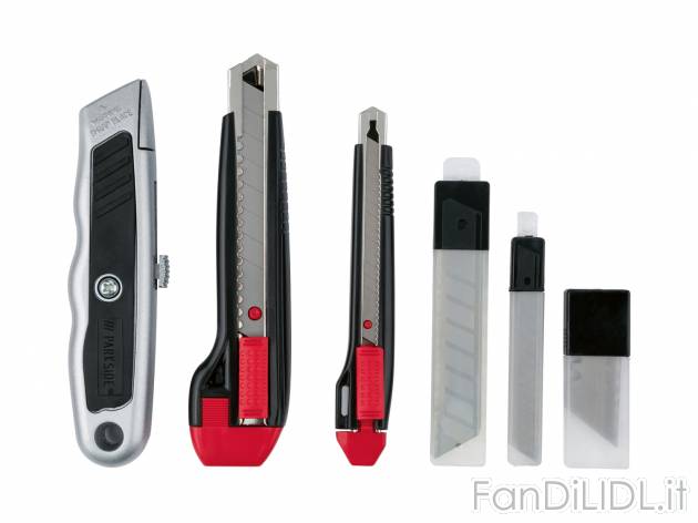 Set taglierini Parkside, prezzo 4.99 &#8364; 
33 pezzi 
- Taglierino grande, ...