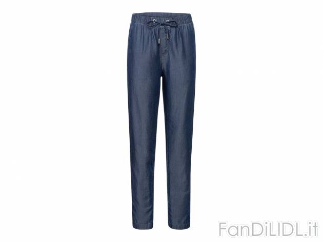 Pantaloni da donna Esmara, prezzo 9.99 &#8364; 
Misure: 38-48
Taglie disponibili

Caratteristiche

- ...