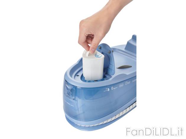 Ferro da stiro con caldaia , prezzo 69 EUR 
Ferro da stiro con caldaia 
- Con vapore ...