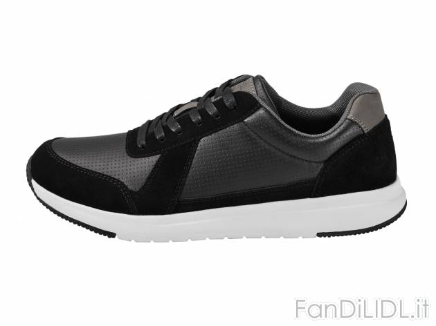 Scarpe sportive da uomo Livergy, prezzo 19.99 € 
Misure: 41-46 
- Elevata traspirazione
Caratteristiche ...