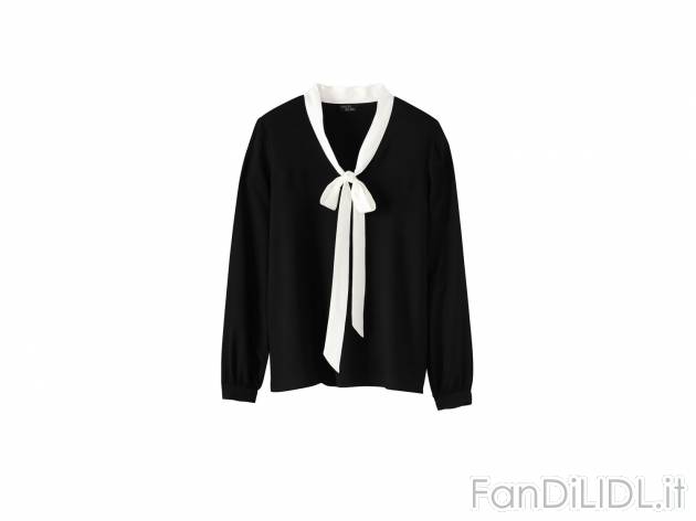 Camicetta , prezzo 9.99 &#8364; per Alla confezione 
-  Con fiocco