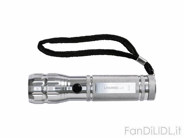 Torcia a LED Livarno Lux, prezzo 4.99 &#8364; 
- Corpo in alluminio con interruttore ...