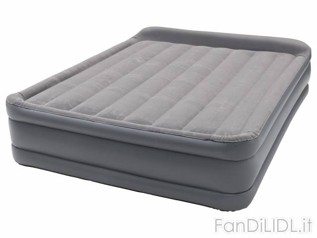 Letto gonfiabile con pompa integrata Bestway, prezzo 44.00 € 
- Con 3 strati ...