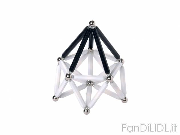 Costruzioni magnetiche Playtive Junior, prezzo 9.99 &#8364; 
- Stimola la destrezza ...