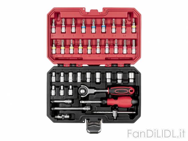 Set chiavi a cricco Parkside, prezzo 19.99 € 
37 o 39 pezzi 
- Cricchetto ergonomico ...