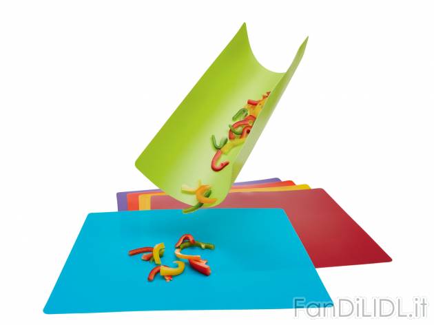 Tagliere da cucina , prezzo 3.99 &#8364; per Alla confezione 
- In plastica ...