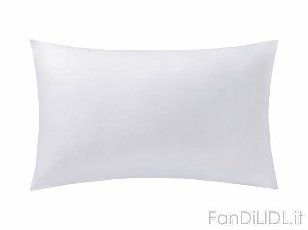 Cuscino Meradiso, prezzo 5.99 &#8364; 
50 x 80 cm 
- Prodotto in materiale riciclato
- ...