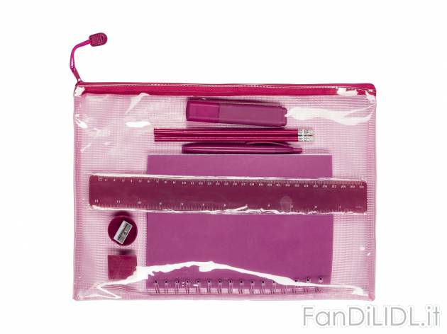 Set cancelleria United Office, prezzo 3.99 &#8364; 
9 pezzi 
- Agenda A5
- Righello ...