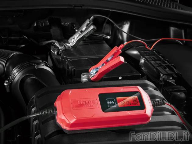 Caricabatterie per auto , prezzo 17.99 EUR 
Caricabatterie per auto 
- Per le ...