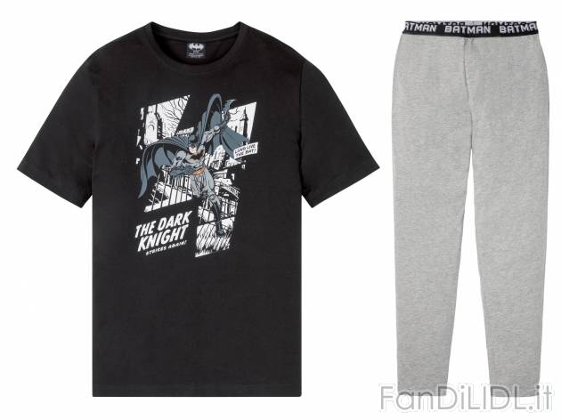 Pigiama da uomo Batman, Jurassic World, The Simpsons , prezzo 11.99 € 
Misure: ...