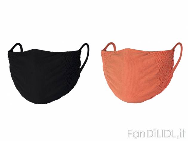 Mascherina lavabile per lui e per lei Oeko-tex, prezzo 2.99 &#8364; 
2 pezzi
Caratteristiche
 ...