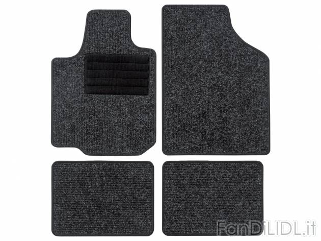 Set tappetini per auto Ultimate Speed, prezzo 5.99 € 
4 pezzi 
- Tappetino del ...