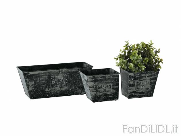 Set vasi per piante , prezzo 7.99 &#8364; per Al set 
Set 1:
- Dimensioni: ...