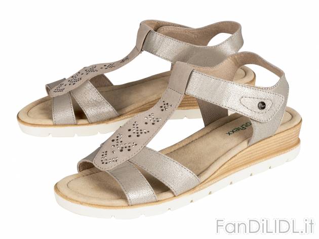 Sandali da donna Footflexx, prezzo 14.99 &#8364; 
Misure: 36-40 
- Con cuoio
Taglie ...