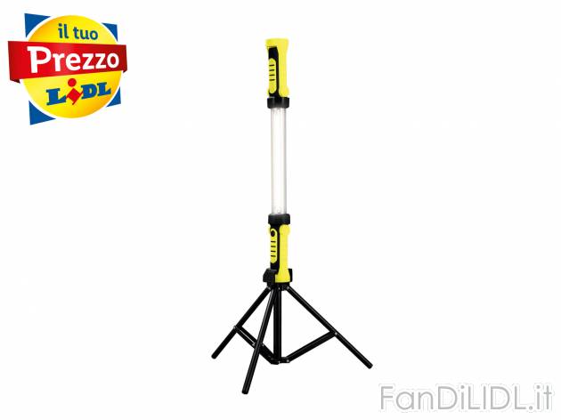 Lampada da lavoro ricaricabile con treppiede Parkside, prezzo 24.99 € 
- 2 moduli ...