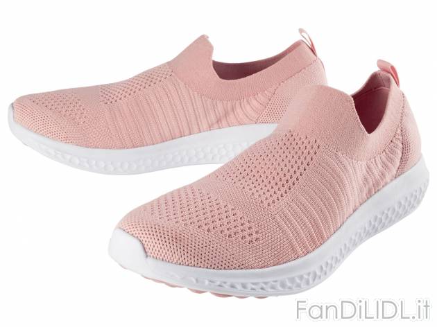 Scarpe sportive da donna Crivit, prezzo 14.99 &#8364; 
Misure: 36-40 
- 25% ...