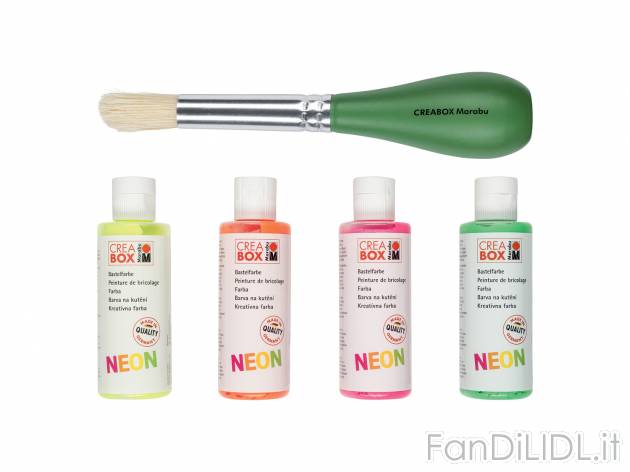 Pittura per bricolage o tessuti , prezzo 7.99 € 
- Pennello o stencil inclusi
- ...