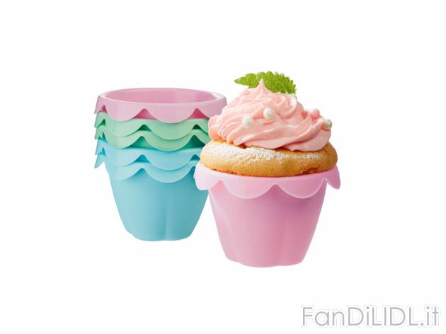 Stampi/formine per dolci o utensili per decorazioni , prezzo 3.99 &#8364; per ...