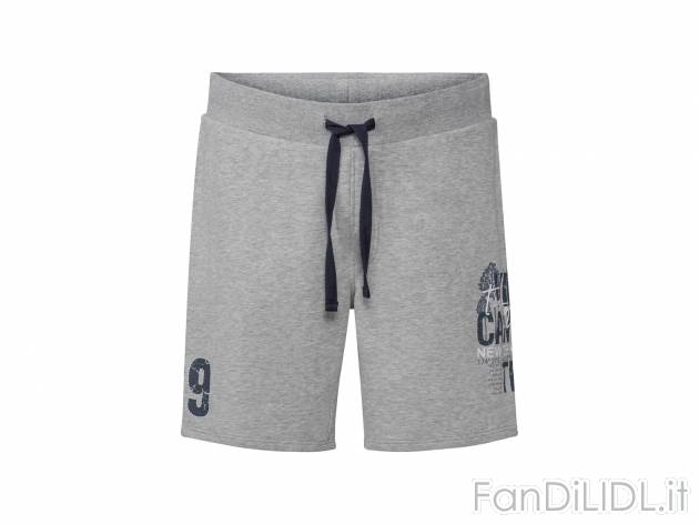 Bermuda sportivi da uomo Livergy, prezzo 5.99 &#8364; 
Misure: S-XL
Taglie disponibili

Caratteristiche

- ...