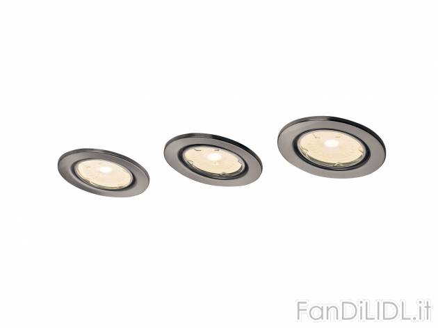Set faretti LED da incasso , prezzo 14.99 &#8364; per Al set 
- Faretti orientabili ...