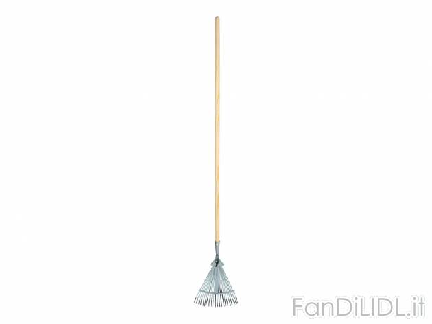 Attrezzo da giardino Parkside, prezzo 4.99 &#8364; 
- Con manico in legno di ...