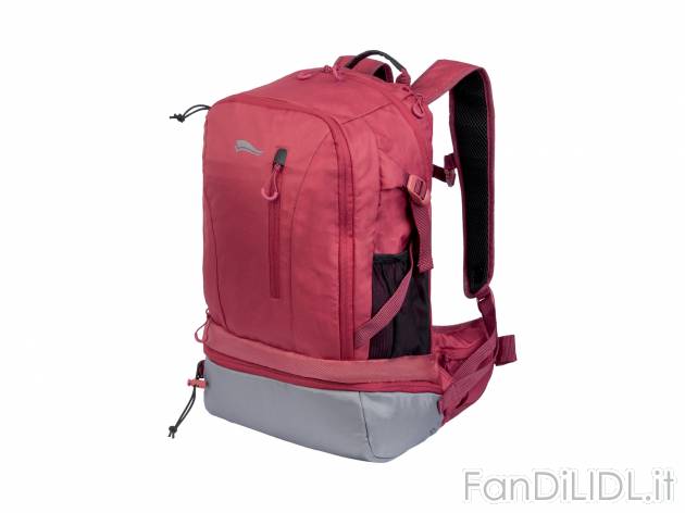 Zaino da trekking Crivit, prezzo 14.99 &#8364; 
25 L 
- Protezione antipioggia
- ...