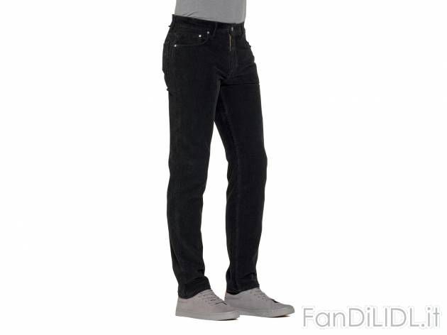 Pantalone in velluto da uomo 1000 righe Carrera, prezzo 29.99 &#8364; 
Misure: ...