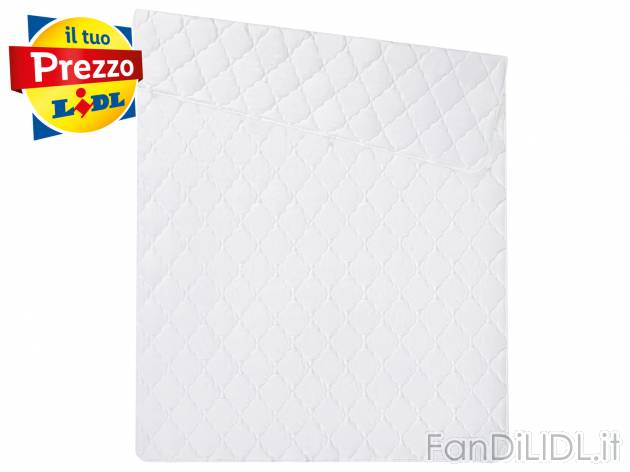 Piumino matrimoniale Livarno, prezzo 27.99 &#8364; 
- Imbottitura prodotta in ...