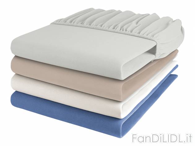 Lenzuolo con angoli singolo Livarno, prezzo 6.99 &#8364; 
Non necessita stiratura ...