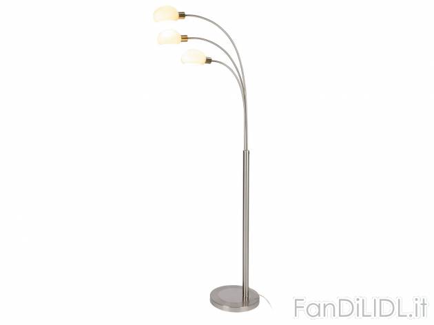 Piantana a LED Livarno, prezzo 49.00 € 
- Con interruttore a pedale
- Lampadina ...