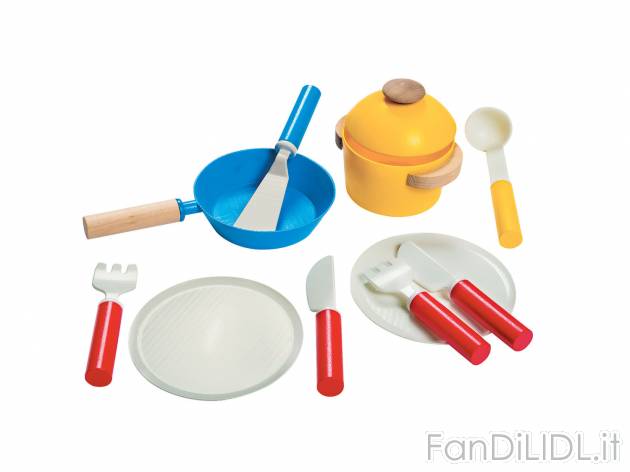 Gioco utensili da cucina in legno , prezzo 9.99 &#8364; per Alla confezione